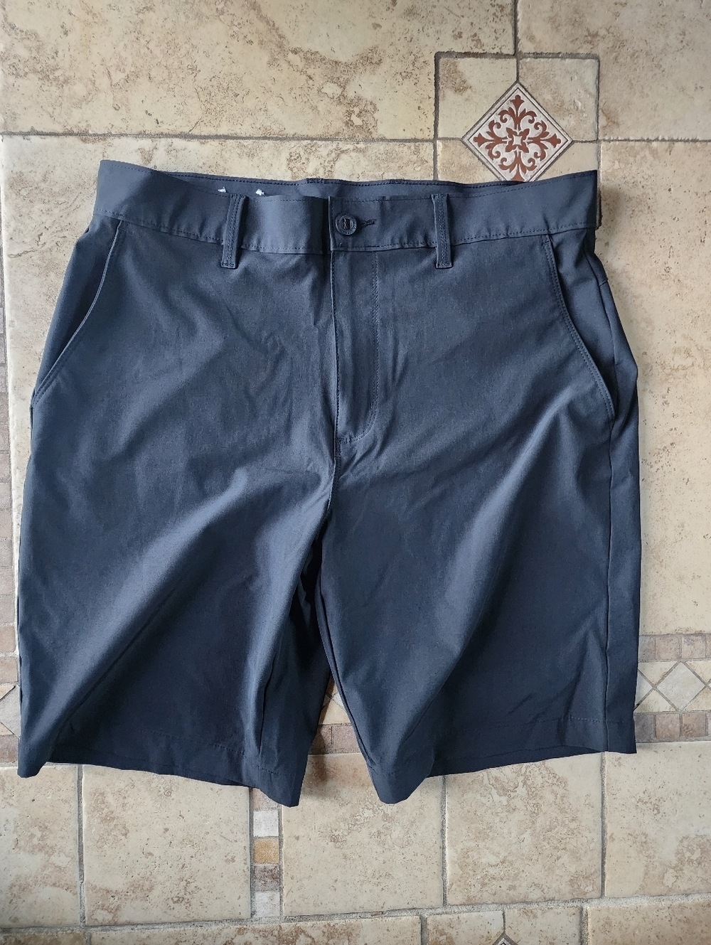 Worldwide Sportsman Men's Black Performance Shorts